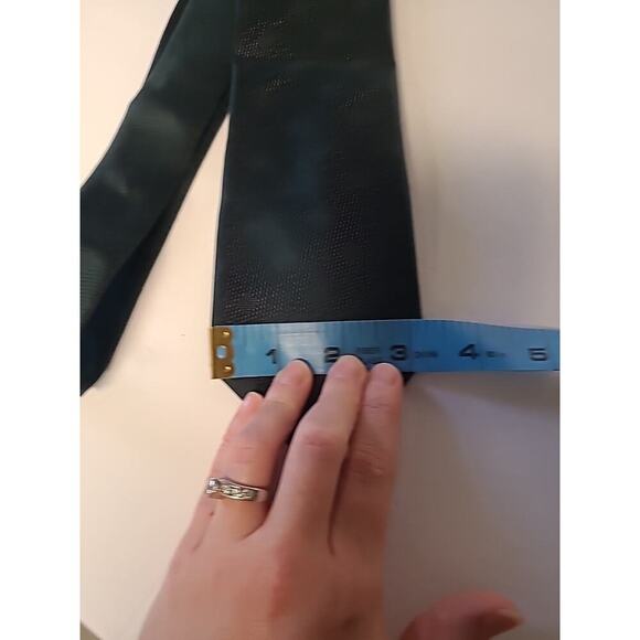 Michael Kors Silk Neck Tie Dark Forrest Green Textured Dots Classic Length 58" - Picture 3 of 6